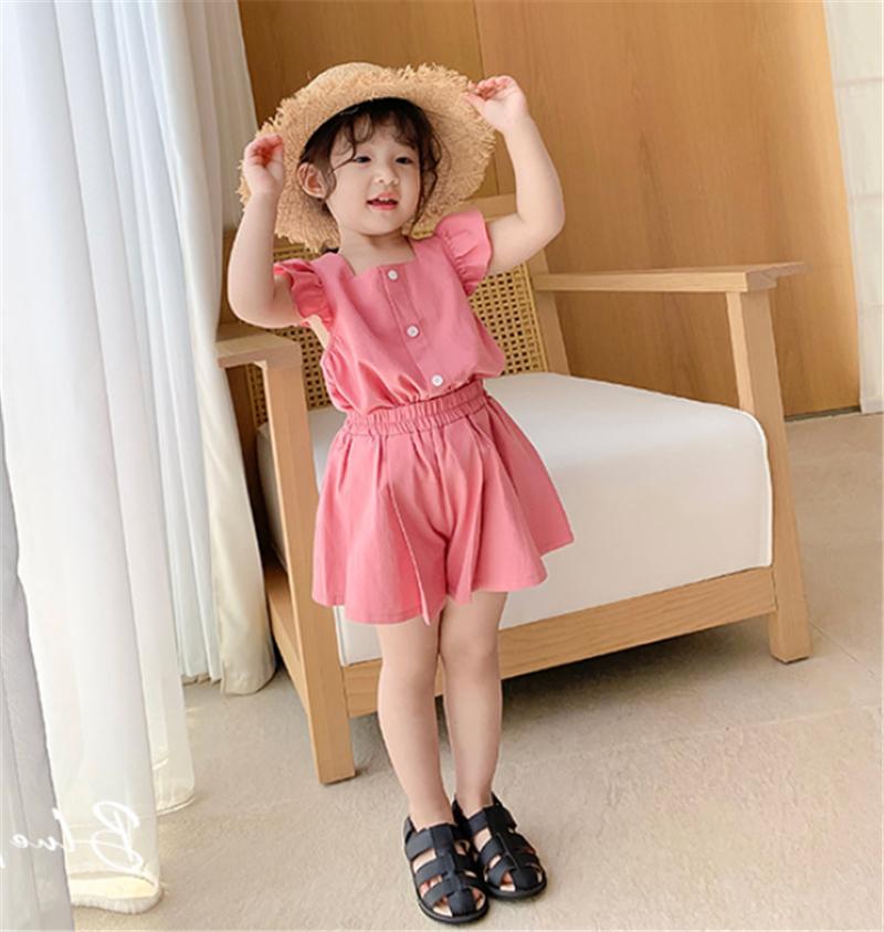 

Little Girls Summer 2-Pieces Outfit Set Cozy Sleeveless Ruffle Button Design Loose Top Shirt + Short Elastic Band Pants Set, Yellow