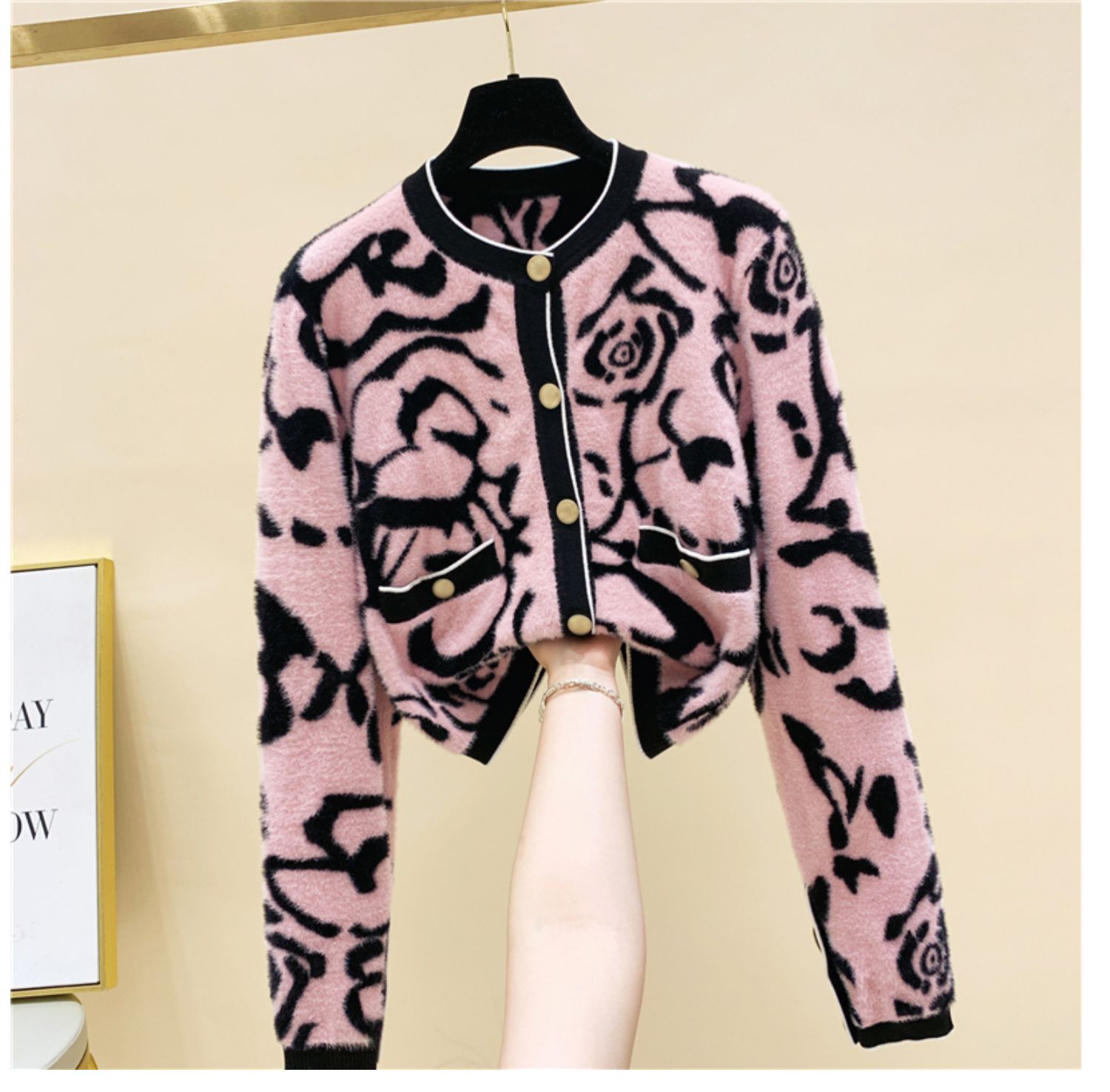 

New design women' o-neck long sleeve leopard print mohair wool knitted sweater cardigan coat casacos plus size SML, Black