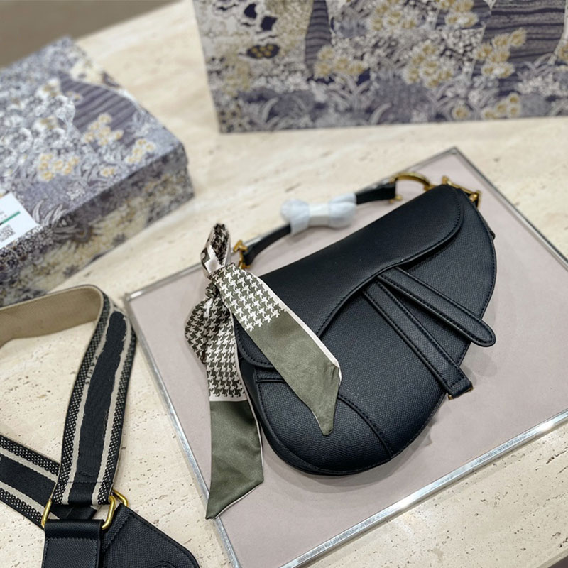 

HandbagBright light Matte Saddle Bags Women Luxurys 2021Designers fashion letter shoulder high quality genuine leather Messenger bag Designer crossbody Gift Box