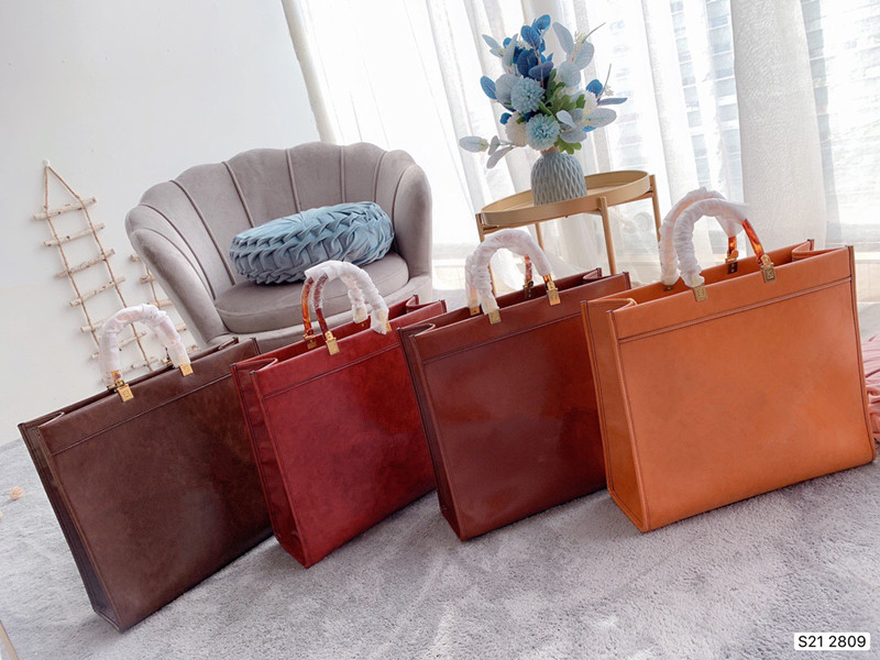 

2020 new high quality leather handbag designer handbag lady backpack cowhide leather shoulder bag factory sales free shipping, Lo*go