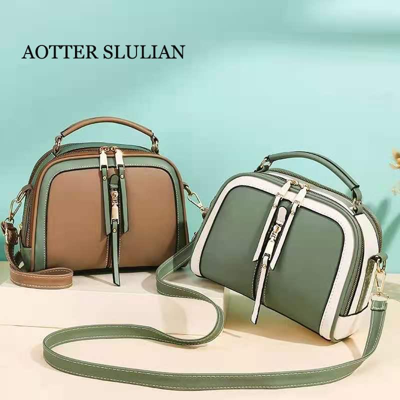 

Contrast Color PU Leather Square Crossbody Bags Women Travel Handbag Fashion Simple Shoulder Messenger zipper Bag Coin Phone Bag, Black