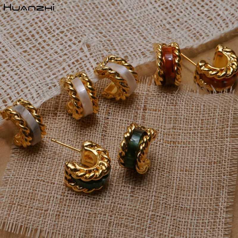 

Stud HUANZHI 2021 Vintage Twisted Gold Metal Multicolor Shell Geommetric C Shape Semicircle Earrings For Women Jewely1