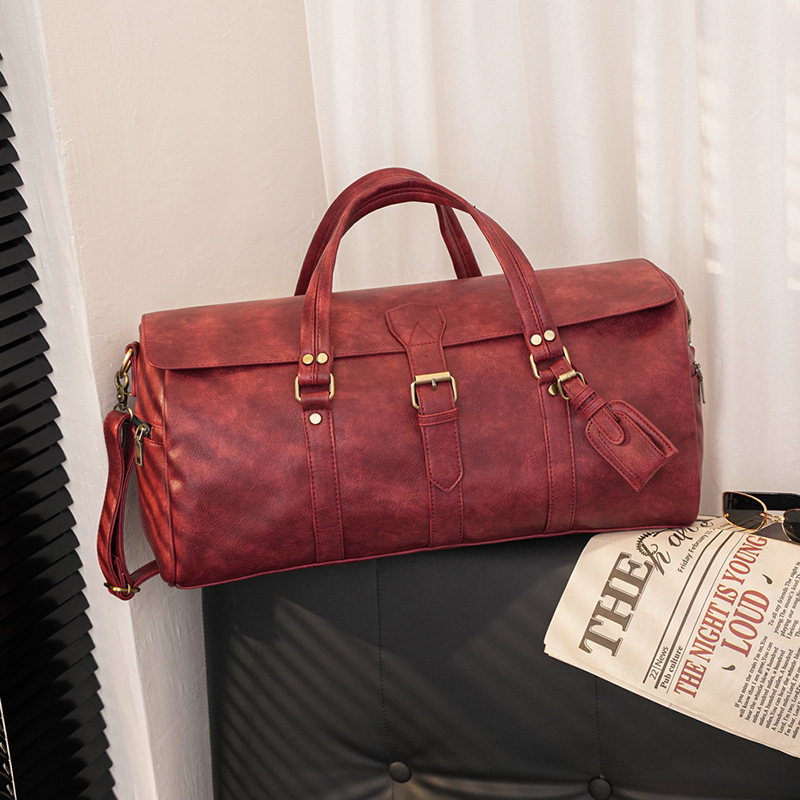 

men leathers shoulder bags outdoor fitness business trip large capacity leisure travel bag retro red leather handbag simple belt decorative fashion backpack, Red-3311