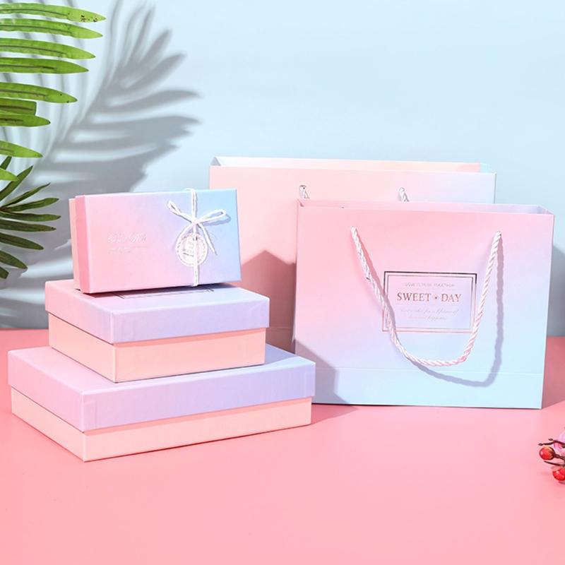 

Valentine's Day Gift Box Simple Gradient Design Present Container with Lid