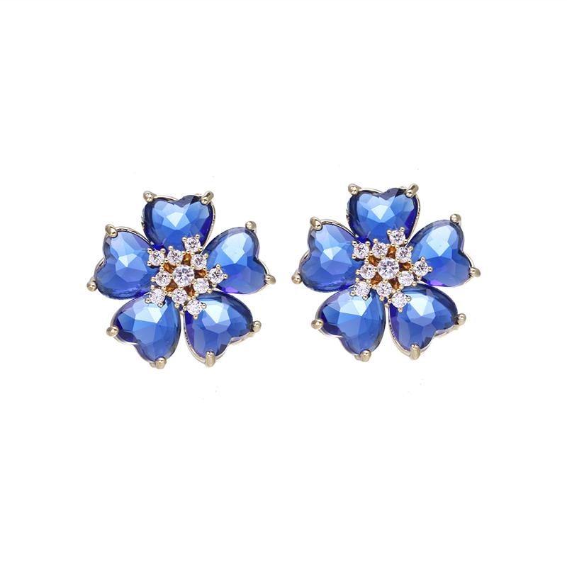 

Bettyue Tiny And Cute Flower Shape Earring For Women&Girls Charming Decoration With Cubic Zircon Five Color Fashion Jewelry