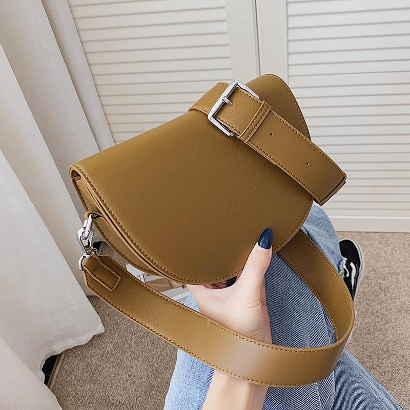 

Textured Small Bags, Women's Bags, Autumn and Winter2021new Trendy Fashion Ladies All-match Single Shoulder Messenger, Black