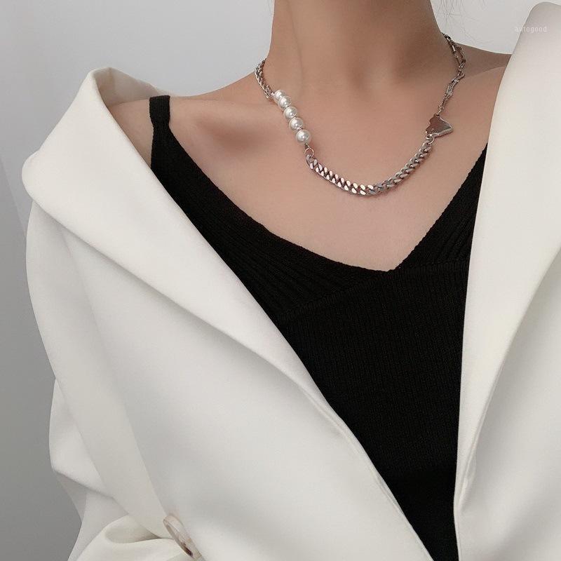 

Chokers Metal Hip-hop Retro Punk Short Clavicle Individualized And Necklace Pearl Stitching Necklaces Natural1