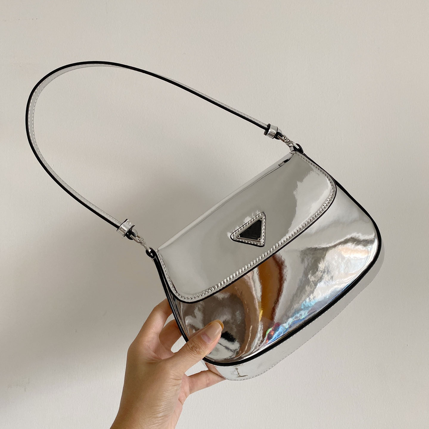 

Women's handbag, trawl bag advanced central scissors bag, leather handbag design, reversible handbag, See chart 1