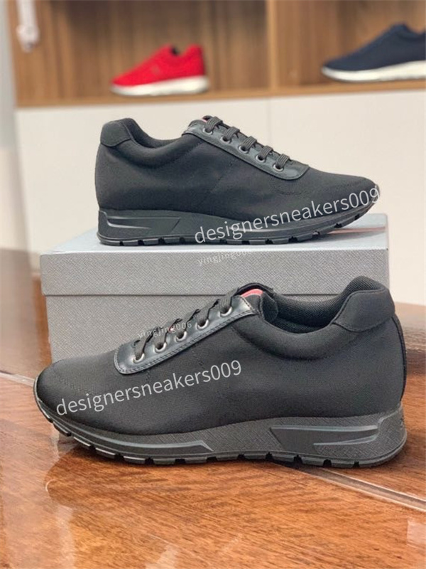 

2022 Designers Camouflage Casual Shoes Suede Leather Studded Rock Man Women Sneakers Fashion Stripe Rubber Canvas Lace Up Flat Trainers, 01