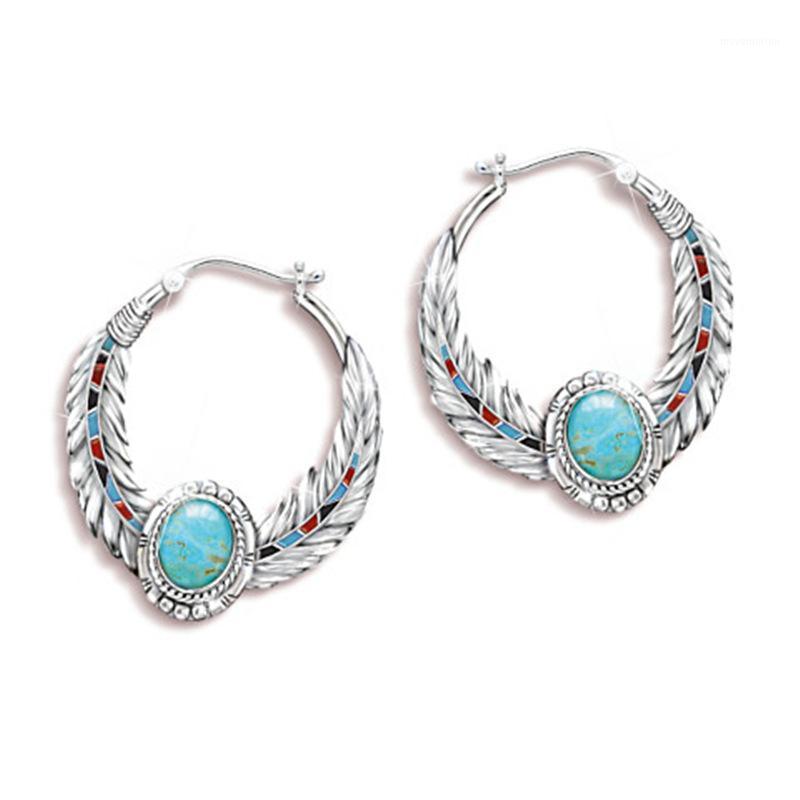 

Vintage Imitation Green Turquoise Earrings Retro Silver Feather Shape Earrings for Women Hoop Party Jewelry moda mujer1