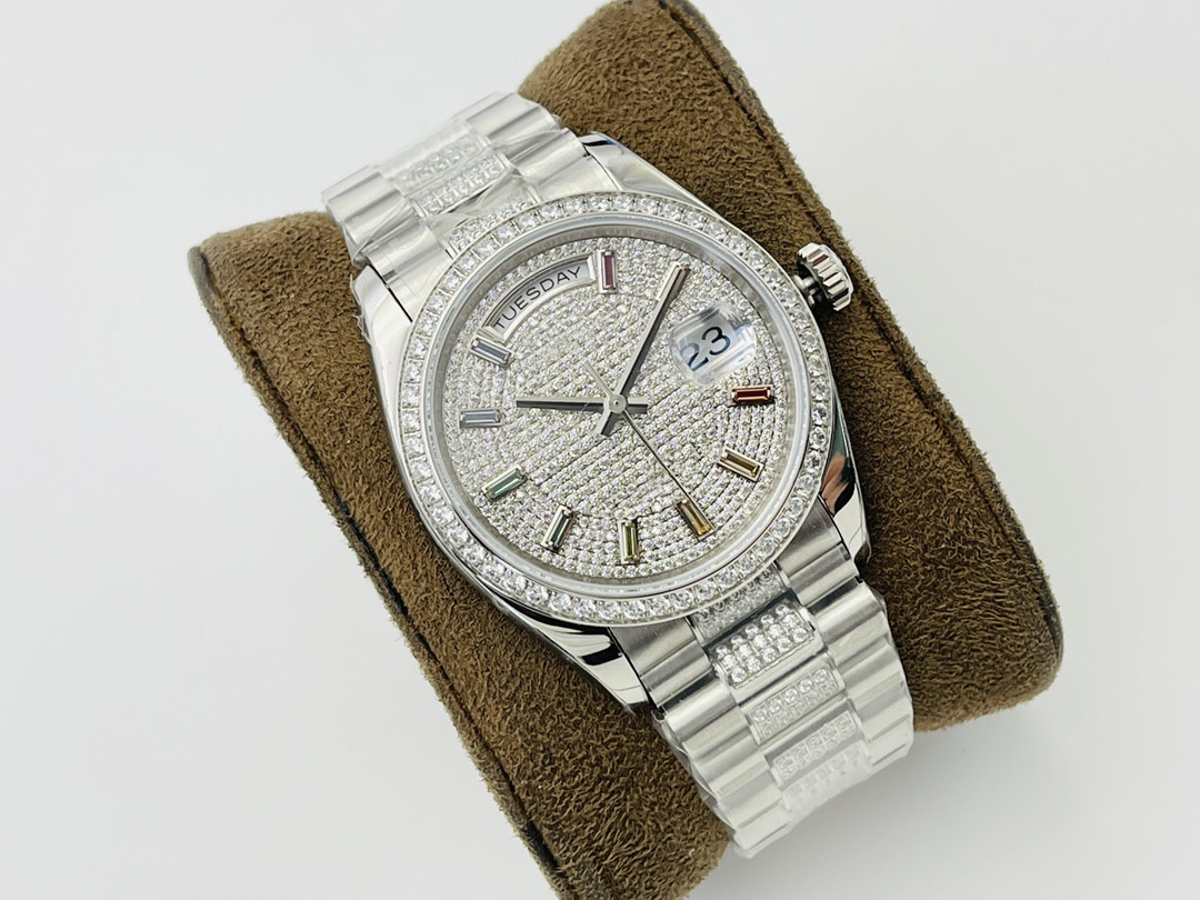 

Top men's and women's watches. 36MM series All over the Sky Star Diamond Watch, Silver