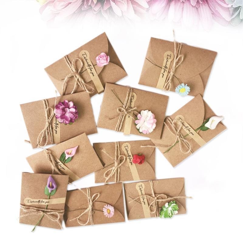 

10PCS Vintage Kraft Paper Greeting Card Dried Flower Handmade Gift Card for Family Friends Teachers1