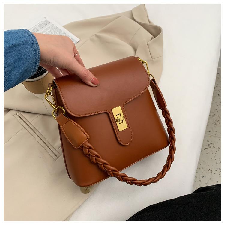

Handbags and Purses Designer Crossbody Bags for Women Leather Small Shoulder Bag Female Undefined sac a main femme, Coffee