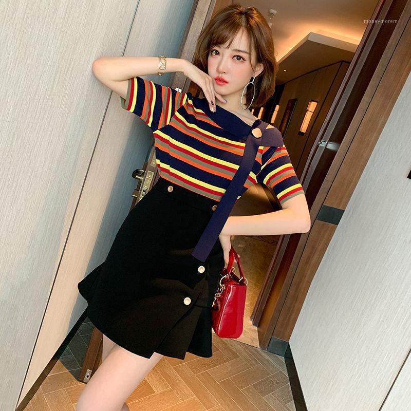 

2020 New Fashion Sexy Summer Women Set Striped Irregular Elastic T + Button Mini Mermaid Skirt Casual Sweat Suits Z141