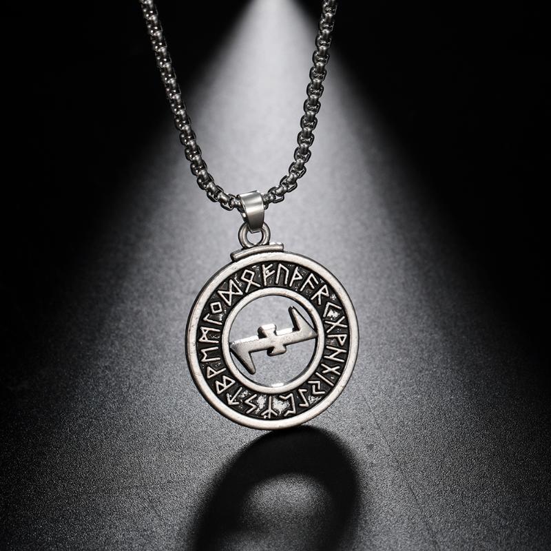 

Pendant Necklaces EUEAVAN 10pcs Vintage Viking 24 Runes Necklace Round Circle Amulet Lucky Symbol Jewelry For Men Women