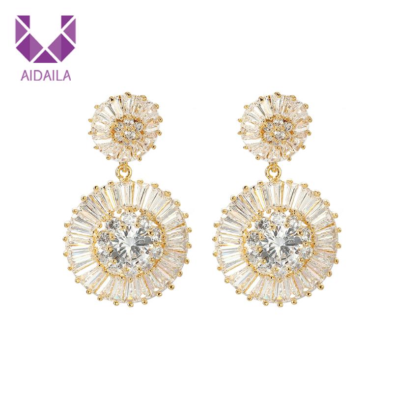 

Dangle Drop Earrings Noble Wedding Jewelry Luxury Clear + Cubic Zircon Bridal Earrings Wholesale Female