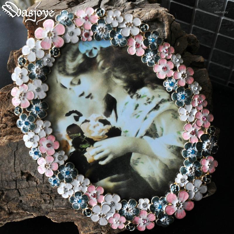 

Nordic style Pink flower Photo Frame Metal Picture rectangle Set Vintage shell creative design Bedroom Wedding Decoration 20201