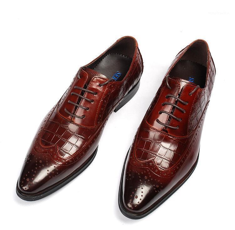 

Genuine leather dress shoes men lace up carved brogue pointed toes diamond-type lattice plaid male smart casual luxury derby1, Black