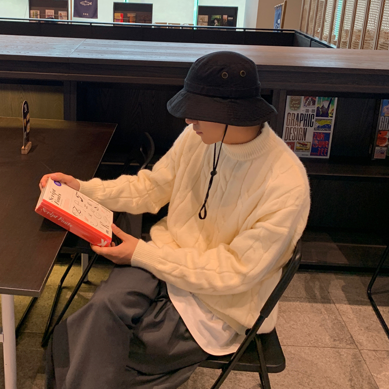 

2021 New Winter Thickened Semi-high Collar Retro Jacquard Man's Loose Mesh Sweater SNF0