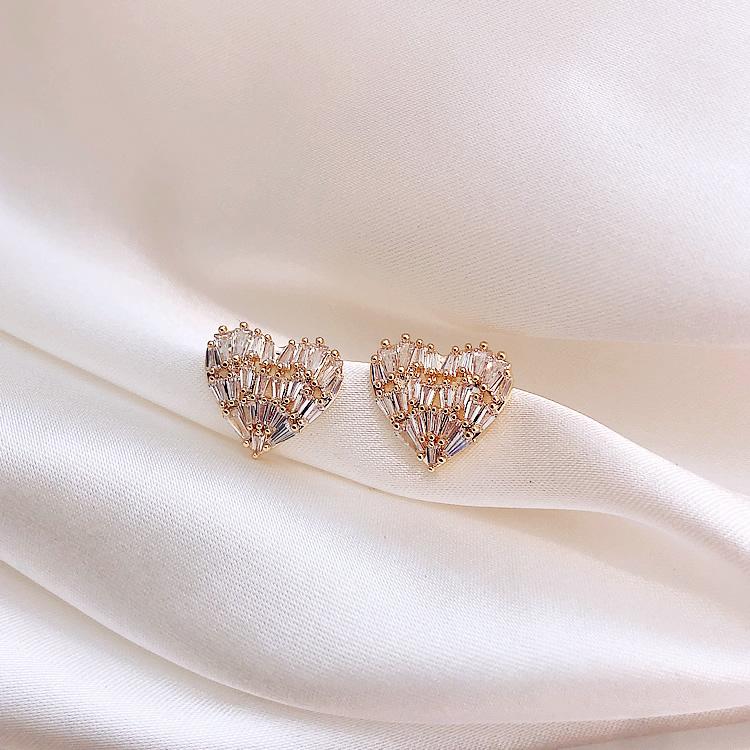 

SJDI-321 Japan and South Korea new design hot fashion jewelry luxury copper inlaid zircon earrings elegant love earrings for wom