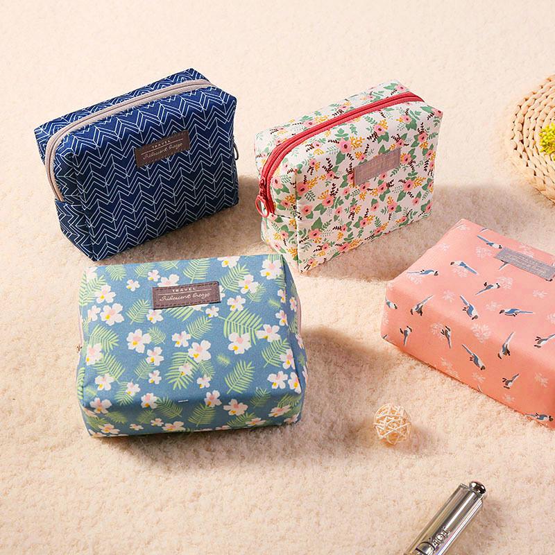 

QuickDone Cosmetic Travel Storage Bags Women Make Up Pouch Mini Cute Fashion Large Capacity Portable Wash Toiletries Bag NDK0017