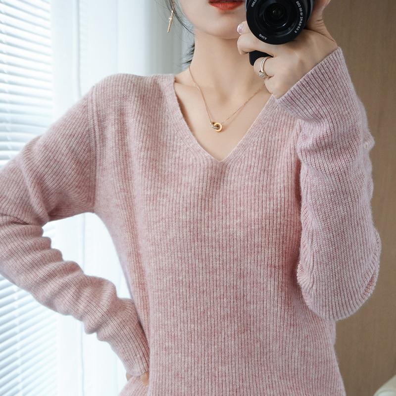 

Autumn and Winter New Cashmere Sweater Woman V-neck Padded Pullover Fashion 100% Pure Wool Color Block Sweater Free Shipping, Beige