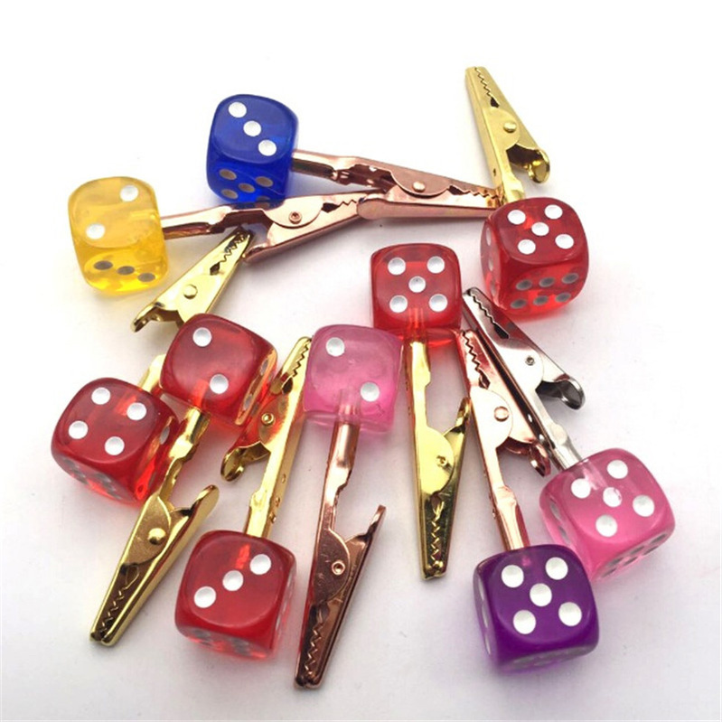 

Portable Colorful Dice Smoking Bracket Clip Support Stand Dry Herb Tobacco Preroll Cigarette Fixed Holder Clamp Tongs