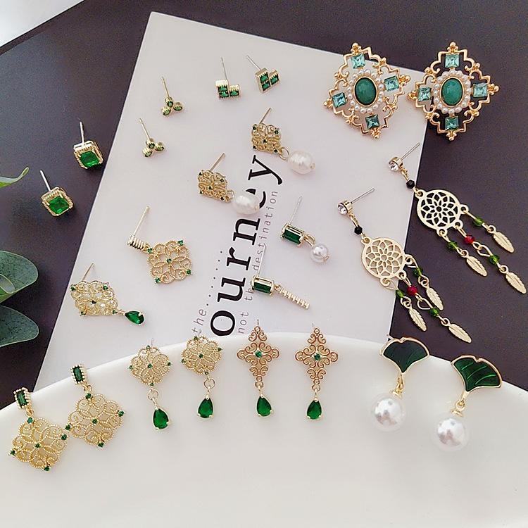 

2020 Vintage Green Crystal Earrings For Women Girl Geometric Square Pearl Hollow Flower Earring Fashion Trendy Jewelry