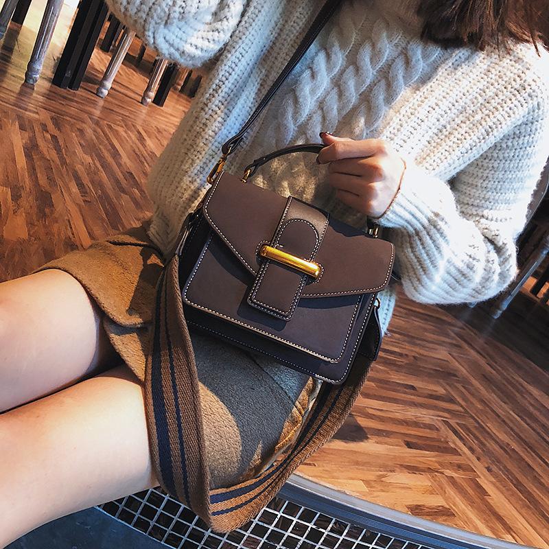 

2021 New Retro Small Square Bag Fashion Wide Shoulder Straps Frosted Portable Shoulder Bag, Black