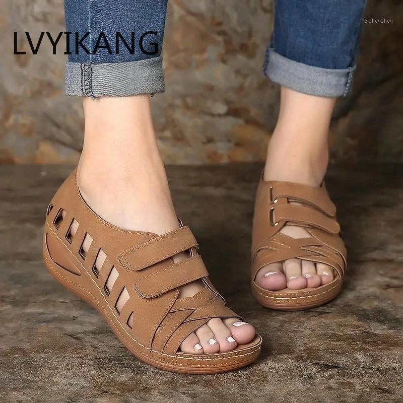 

2020 NEW Sandals Women Summer Fashion Solid Cutout Hook Loop Women Shoes Open Toe Casual Beach Ladies Plus Size Sandals1, Beige
