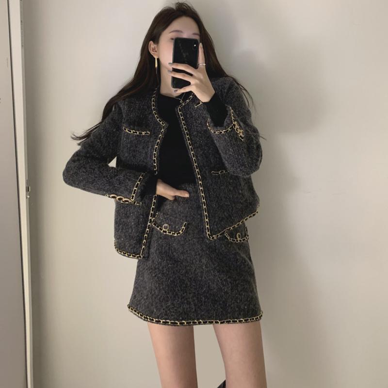 

Autumn Winter Women Korean Wool Blends Two Piece Set Women Elegant O-neck Slim Black Jacket + Bodycon Skirt Suit Ladies Outfits, Gray