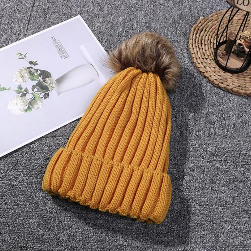 

Women's Hats Knitted Removable Pompom Faux Fur Pom Ball Beanies Warm Thicken Plush Ski Cap Hat Ladies Streetwear Bonnet, Red