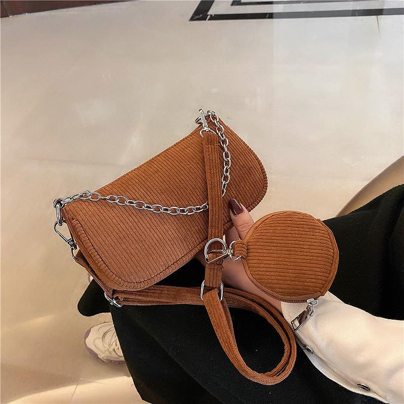 

Small Corduroy Shoulder Bag for Women 2021 New Trend Messenger Bag Chain Design Cross Body Handbag with Coin Wallet, Black