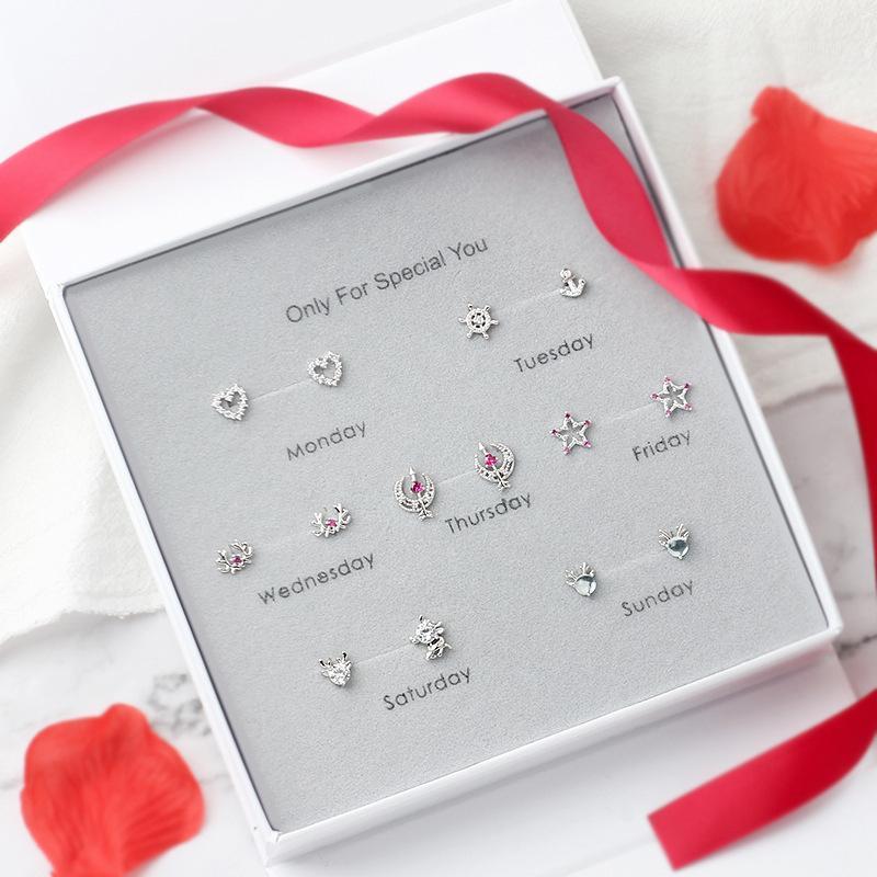 

Emerging Trend Designer High-quality Color Retention Selling Cute Weekly Earring Set Joker Female Earrings Gift Box Stud, Golden;silver