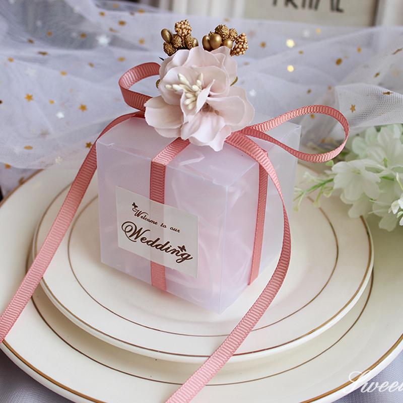 

50 Pcs Creative Clear Square Chocolate Candy Box Plastic Matte Kraft Paper Bag Wedding Party Packaging Supplies 6x6x6Cm