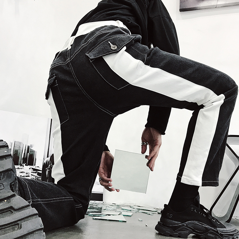 

2021 New Standard Personality White Stripes Pants Autumn of Men Straight Through Korean Version. MA0P, Black