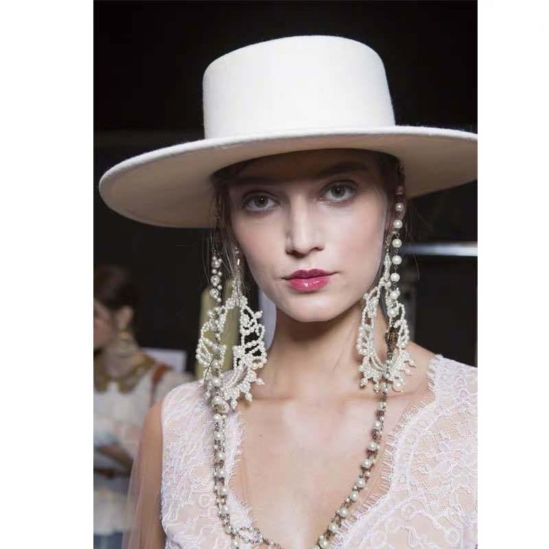 

Stingy Brim Hats Classical Wide Big Fedoras Women Winter Wool Sombreros Solid Wedding Jazz White Black, Mz-1 black