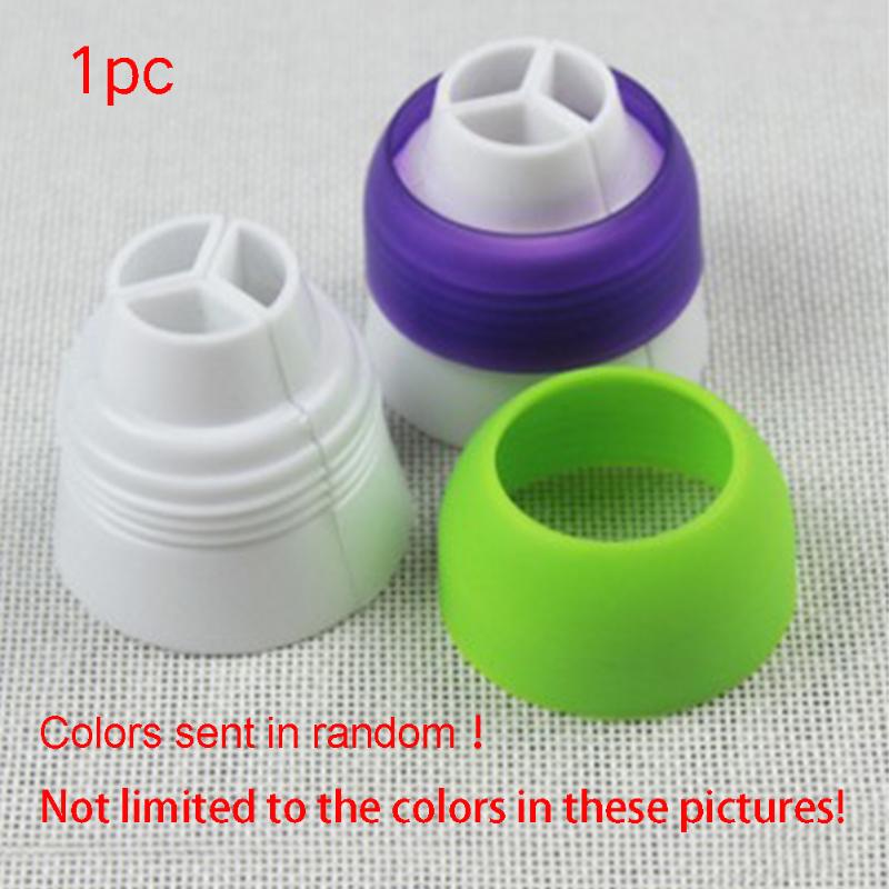 

3 Holes Tools Cake Store Icing Pipe Coupler DIY Accessory Baking Dessert Decoration Pastry Cream Tri-Color Nozzle Converter