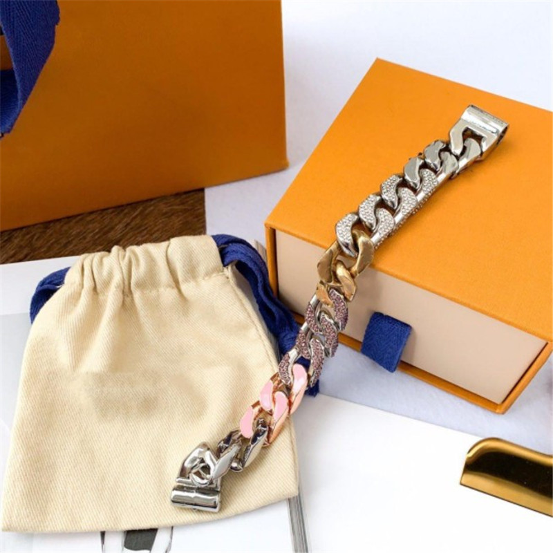 

Pink Diamond Bracelet Silver Buckle Bracelet Fashion Unisex Charm Bracelet High Quality Stainless Steel Chain Supply