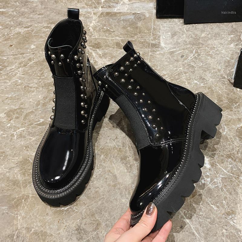 

2020 Autumn New Black Ankle Boots for Women Fashion Cool Rivet Round Toe Short Boots Woman Shoes Waterproof Leather Snow1