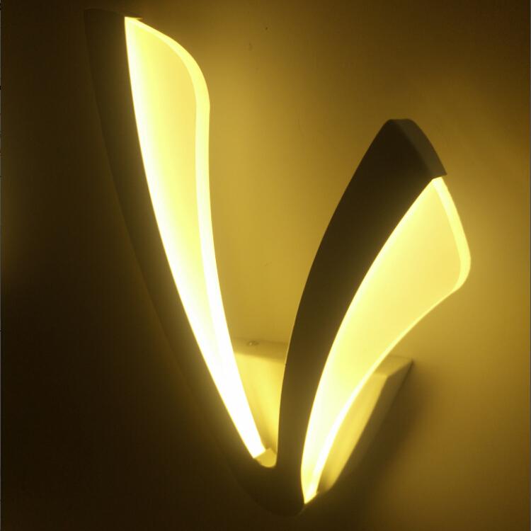 

Modern Led Wall Lights For Living Room Hallway Bedroom Surface Mounted Home Decoration Fashion V-type aluminum wall lamp