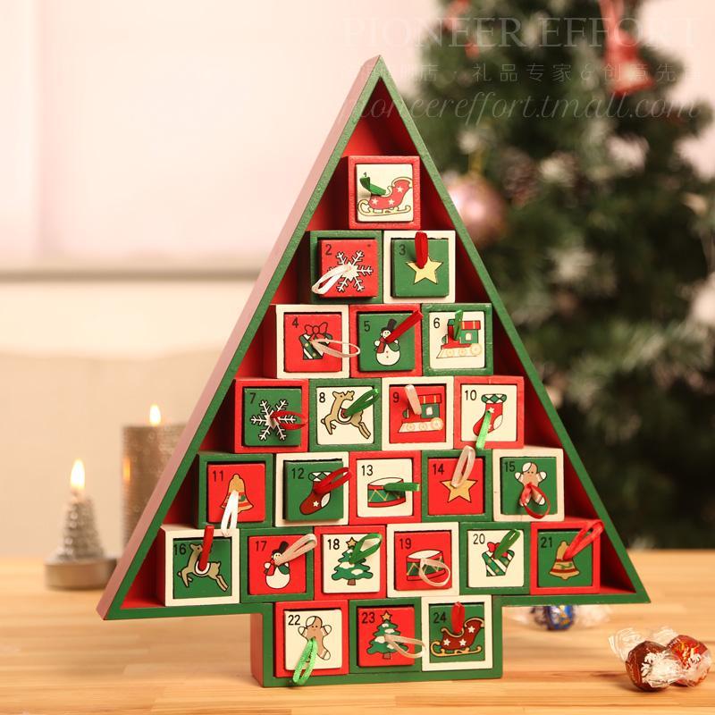 

Wooden Christmas tree advent calendar w/24 doors,inside and frame are in red,Carb material1