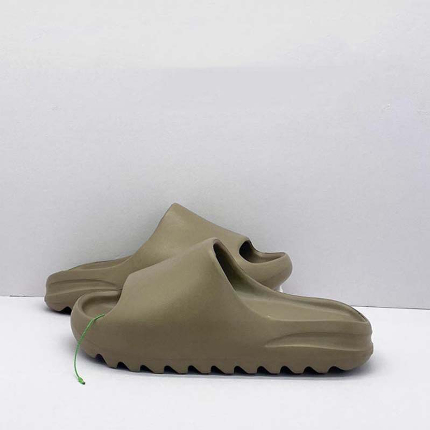 2022 FOAM Runner Slipper Mxt Moon Gris Mx Crème Argile Hommes Femmes Chaussons Chaussures Ocher Vermillion Mineral Bleu Triple Black Diaposibles