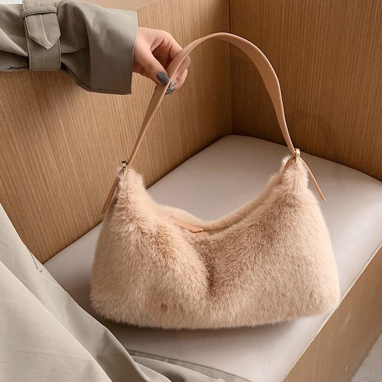 

Faux Fur women Shoulder bags Small Soft Crossbody Bags for Women's 2021 Winter Solid Color female Luxury Warm ladies Handbags, Black
