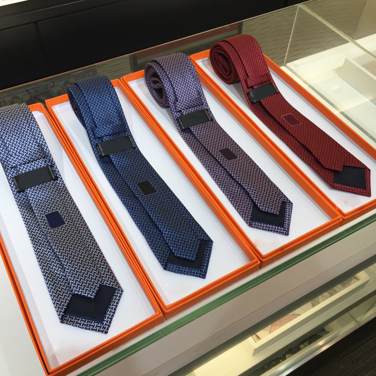 

Mens tie Silk Ties Neck Ties Men Luxurys Designers Tie Cinturones De Diseño Mujeres Ceintures Design Femmes Ceinture De Luxe top 20121507L