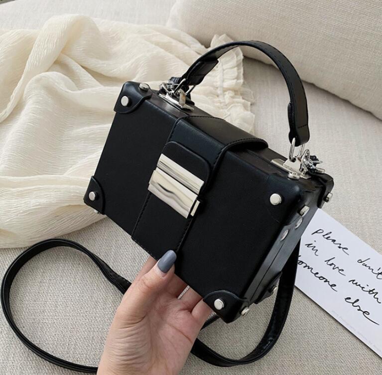 

Box small bag 2021 new single shoulder messenger portable small square bag box