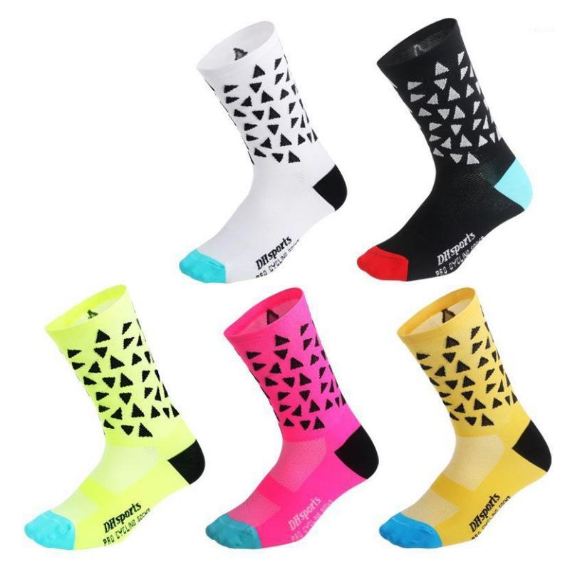 

Men's And Women's Outdoor Cycling Running Climbing Wear-resistant Professional Bicycle Socks Breathable Comfort Training1, Black