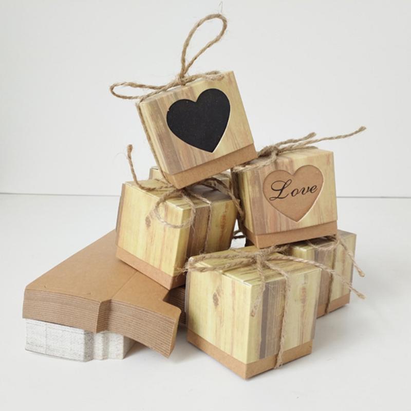 

10pcs/Set Hearts in Love Rustic Kraft Bark Candy Box Vintage Wedding Favor Boxes 5*5*5CM