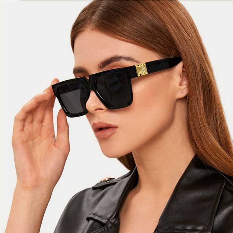 

2021 Square Retro Sunglasses Women Glasses WomenMen Oversized Sunglasses Women Mirror Feminino