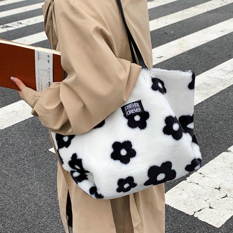 

Evening Bags Winter Plush Big Shoulder Bag Women 2022 Fashion High Capacity Female Shoppingravel Totes Lady Handbags And Purses, Pink